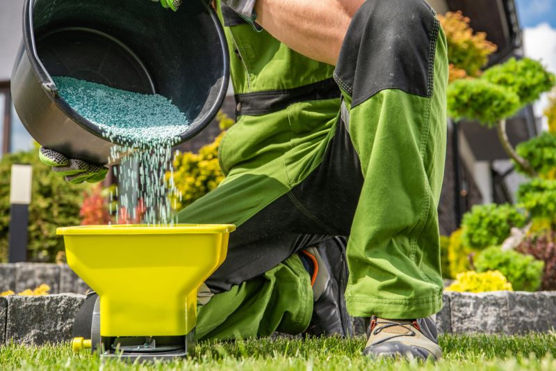 Grass Fertilizing Service in Honolulu, HI
